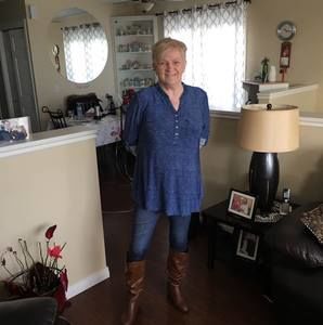 Meet your Posher, Charmaine